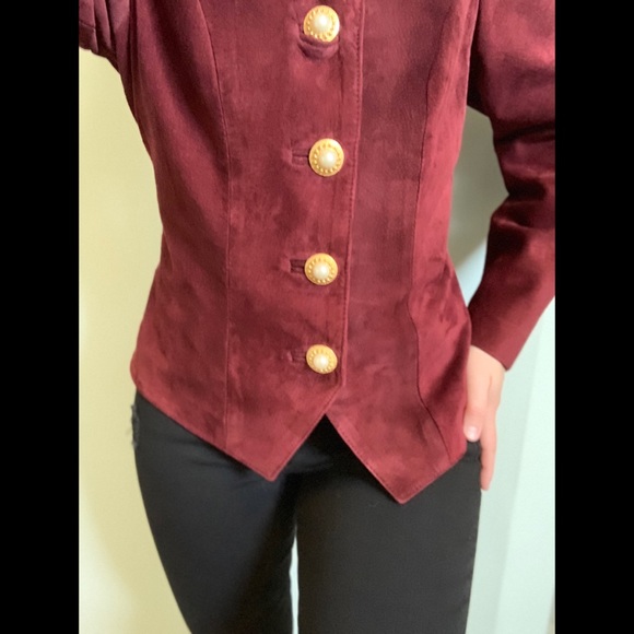 COPY - XS, Danier, vintage maroon leather jacket - Picture 13 of 15